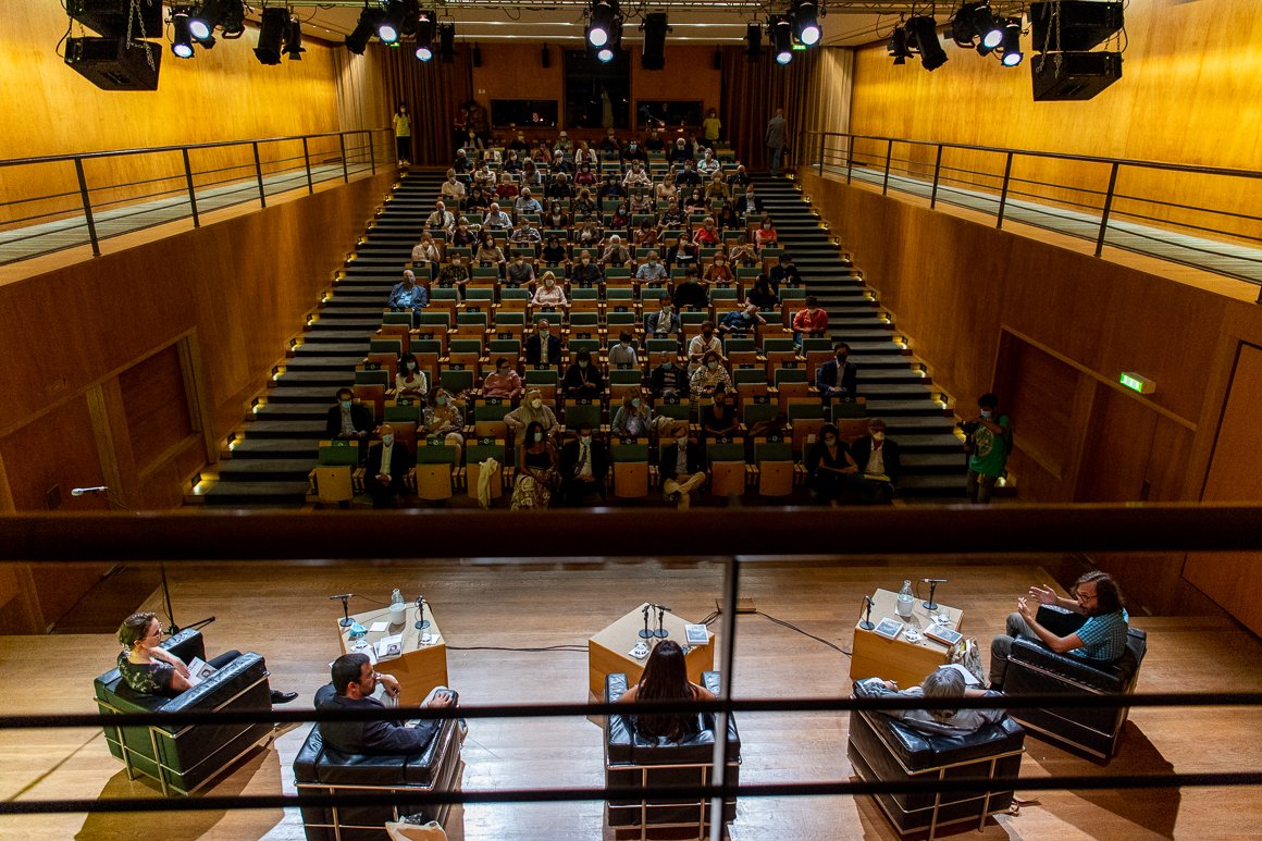 Ciclo de Conversas Situadas prossegue amanh&atilde; na Feira do Livro do Porto