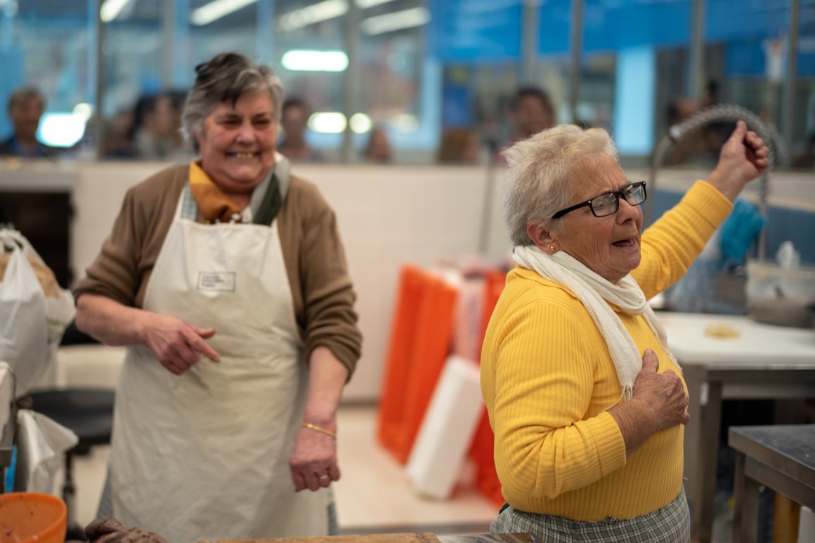 Neste s&aacute;bado &agrave; tarde o Mercado Tempor&aacute;rio do Bolh&atilde;o est&aacute; em festa