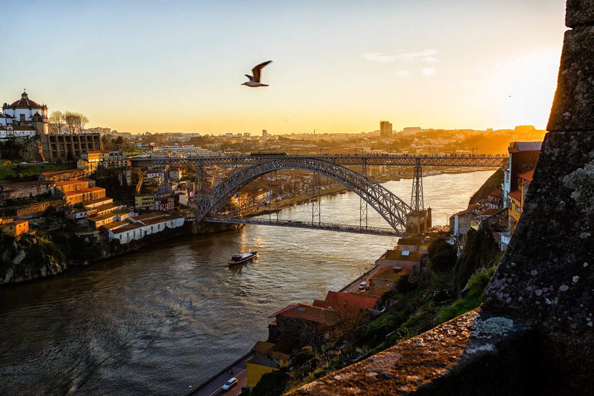 Porto conquista prémio de melhor destino europeu para escapadela urbana -  Portal de notícias do Porto. Ponto.