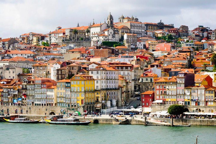 #ThinkstockPhotosindependent_Porto