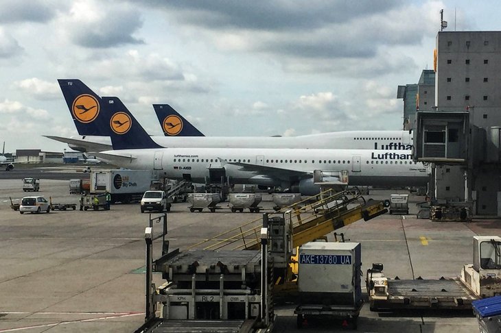 #NNS_Lufthansa.jpg