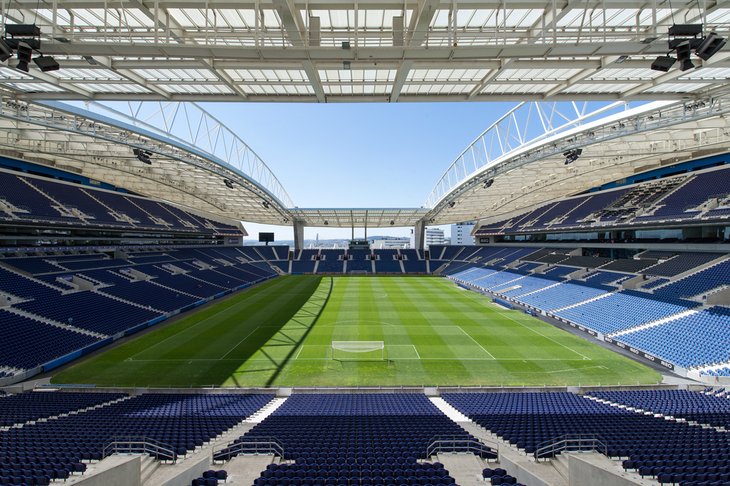 À conversa sobre o relvado do Estádio do Dragão - Portal de